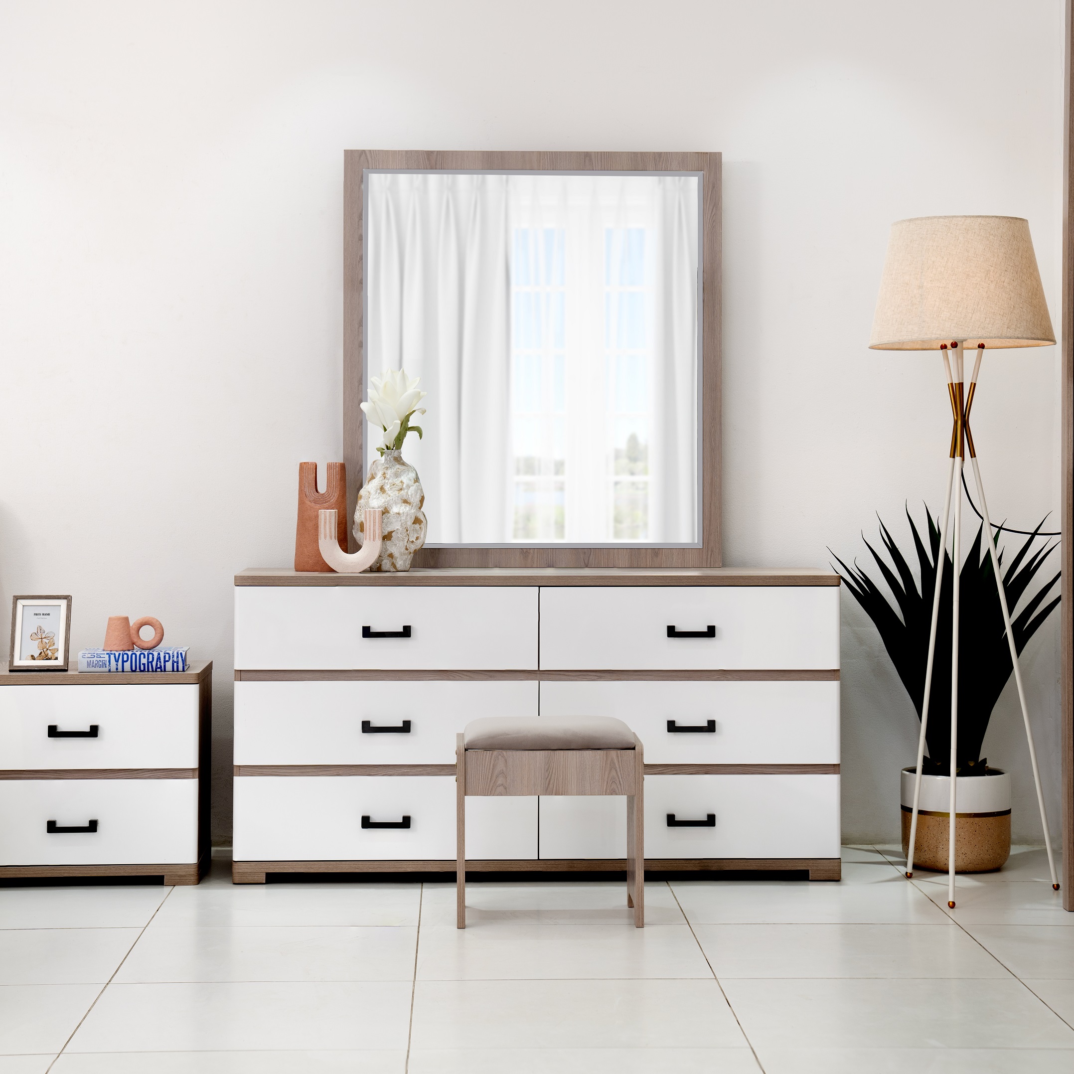 Addo Dresser with Mirror
