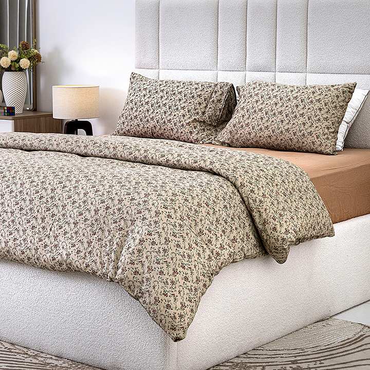 Ashley Ambely Duvet Cover Set