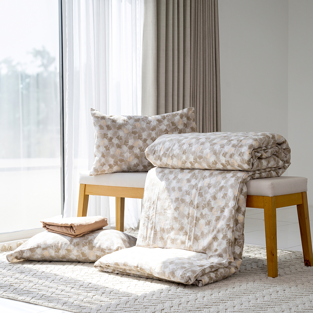 Ashley Ventura Duvet Cover Set