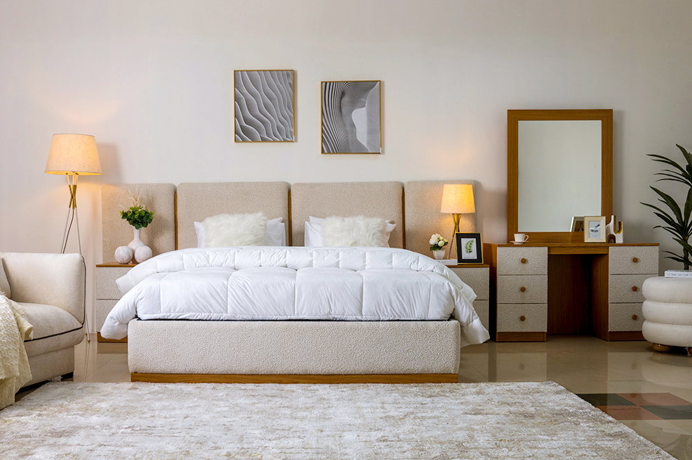 Gatsby Hydraulic Bed