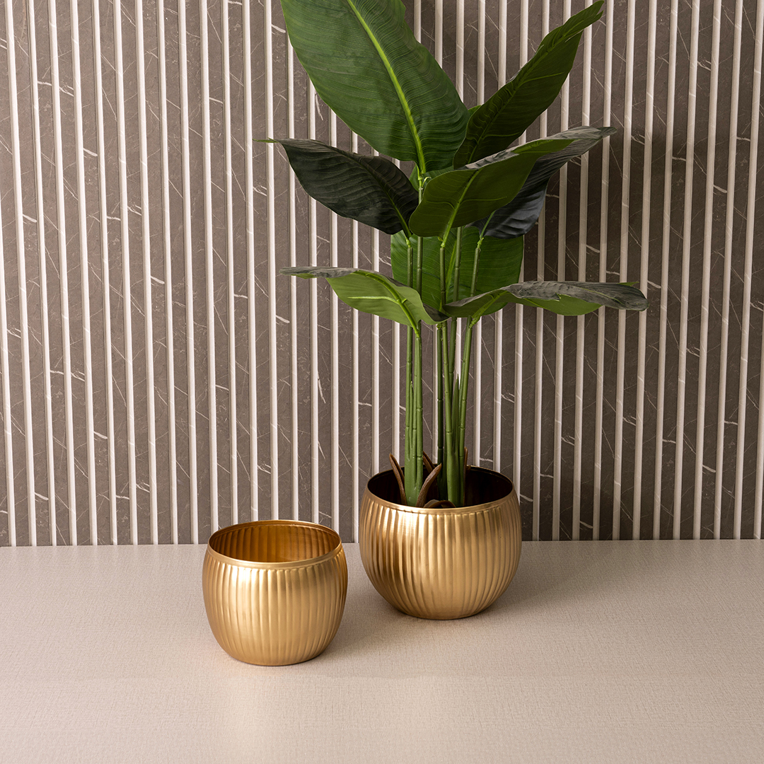 Keeth Set of 2 Metal Ribbed Planter