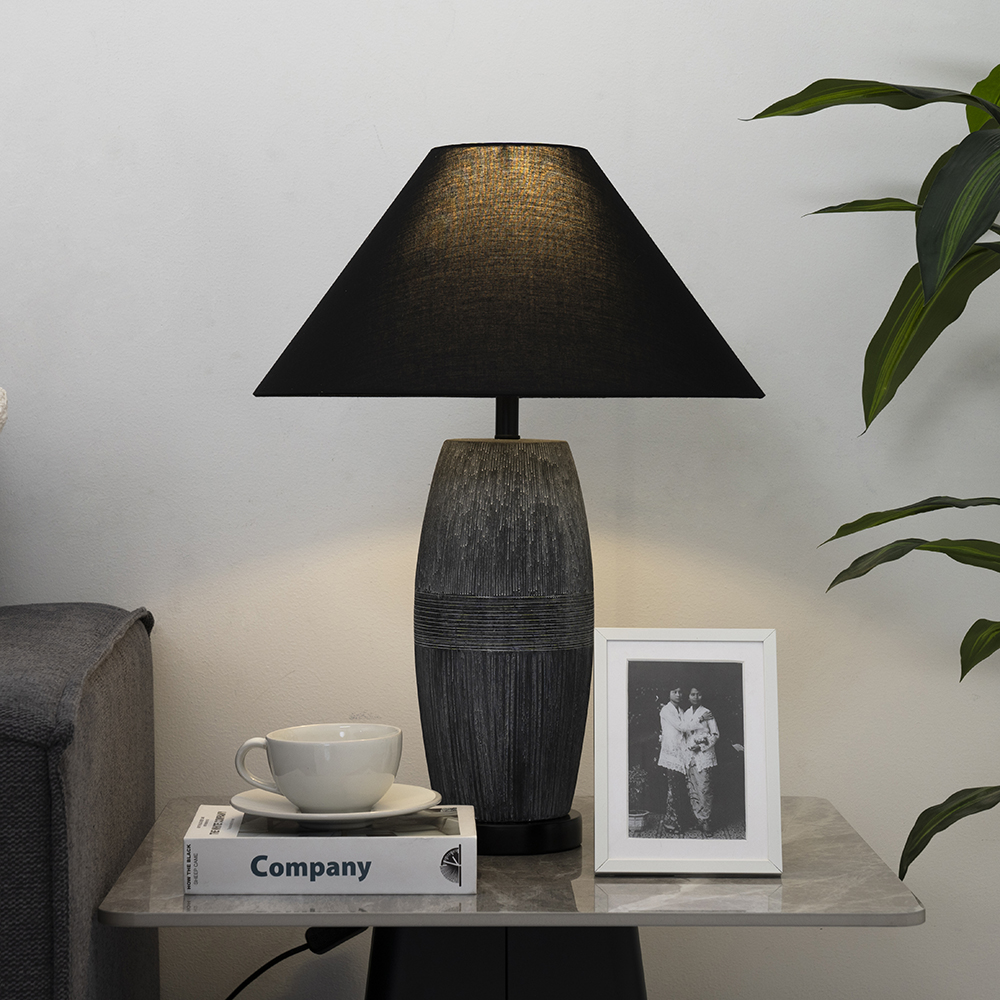 Lyna Table Lamp