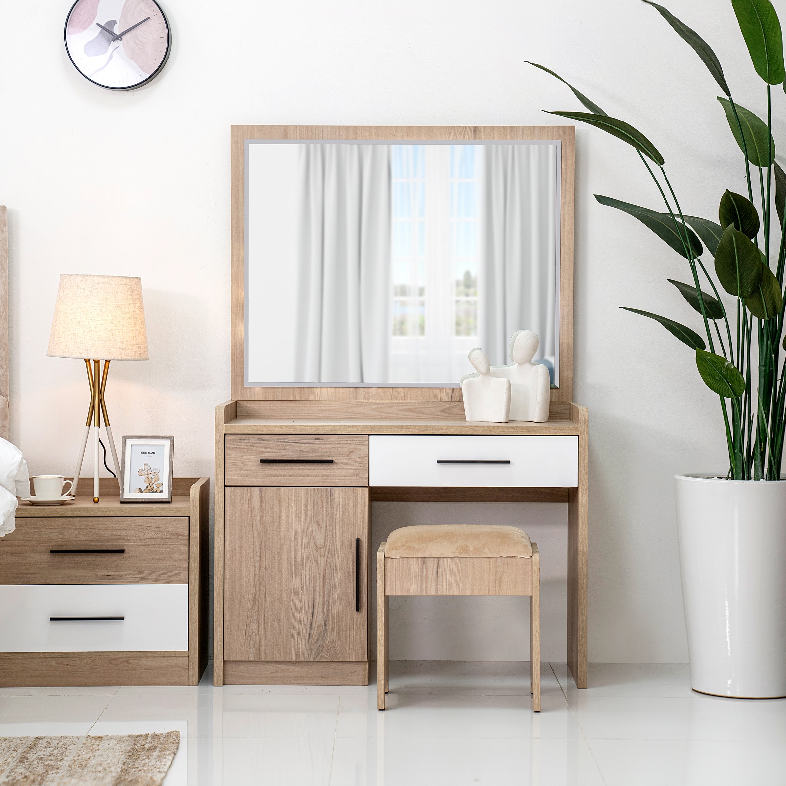 Nella Dresser with Mirror