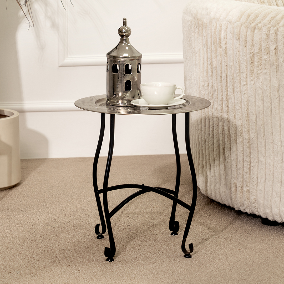 Siv Metal Moroccan end table nickle 40x40x45 cm