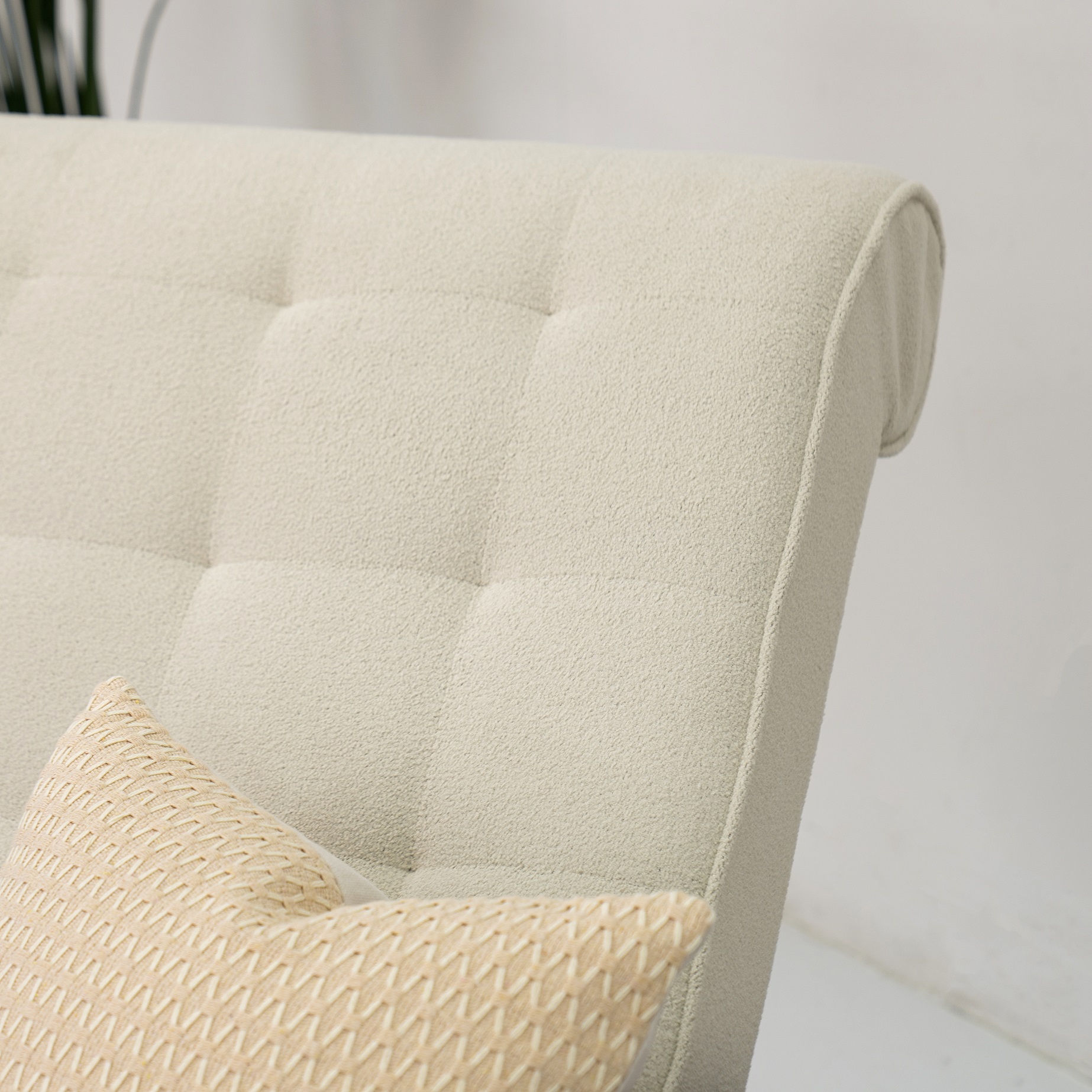 Laze Lounge Chair - Image 7