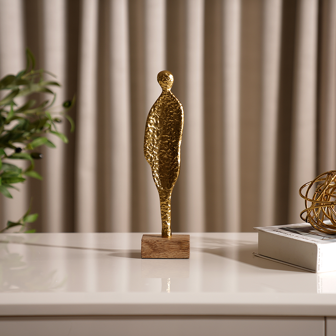 Adro Metal Abstract Man Accent