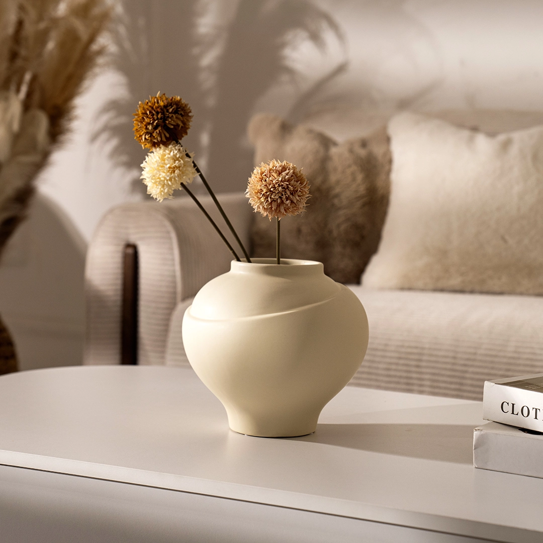 Quinn ceramic vase beige 21.5*21.5*19.5 cm