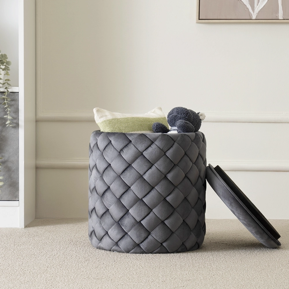 Raul Ottoman with Storage