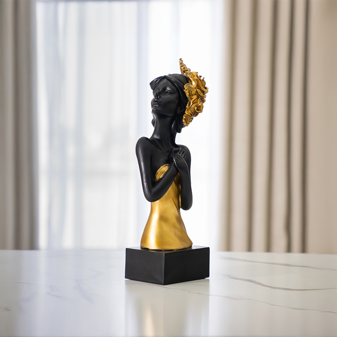 Rayn polyresin black and gold lady accent 18.5*12.5*45cm