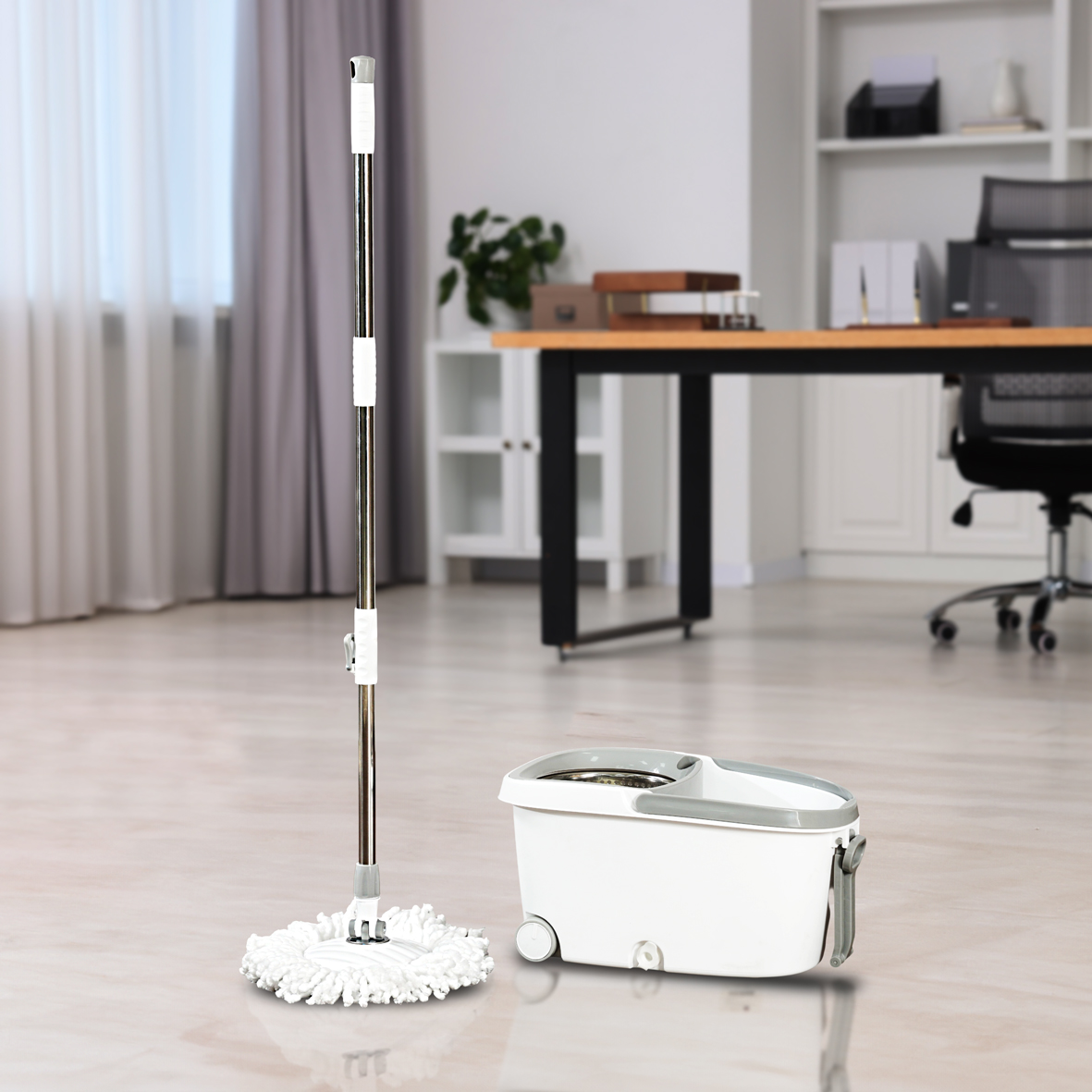 Trilo Foldable Mop with Bucket